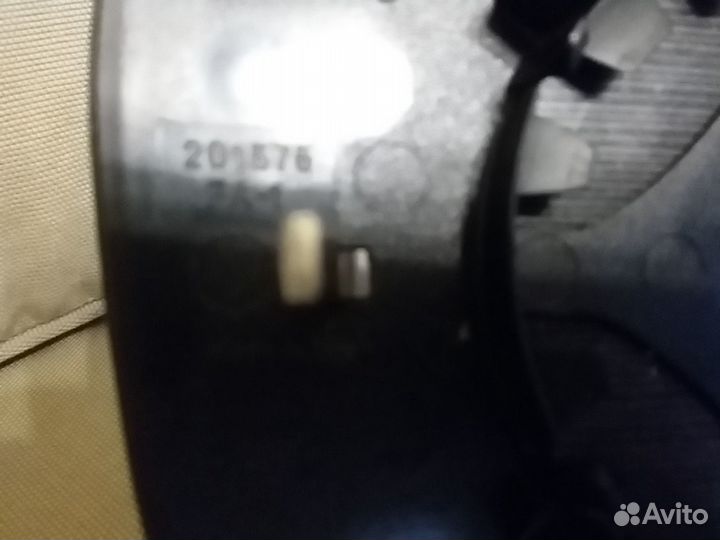 Стекло зеркала левого VW 201575 FA-1