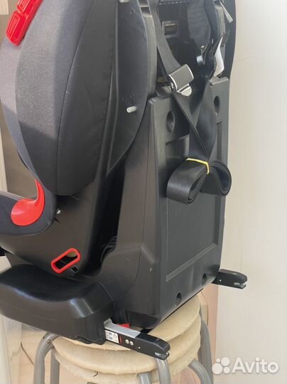 Автомобильное кресло siger кокон iso-fix