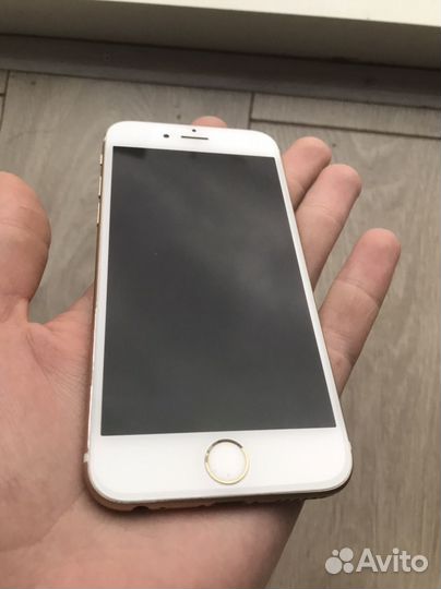 iPhone 6S, 32 ГБ