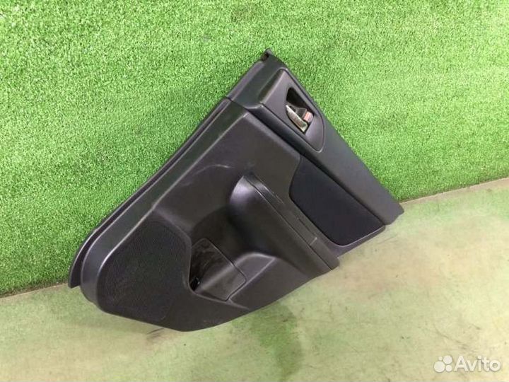 Обшивка двери задняя правая Subaru Impreza GJ7