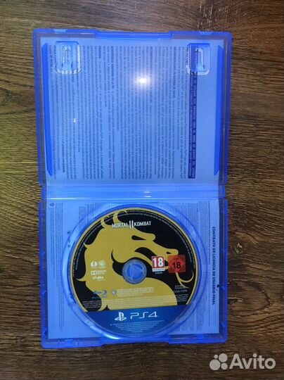 Диск Mortal Kombat 11 ps4