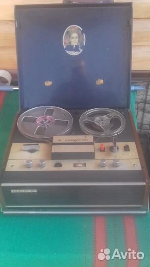 Катушечный магнитофон