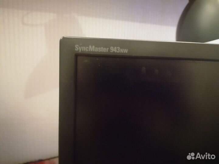 Монитор Samsung