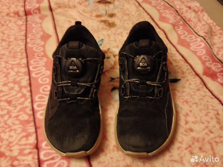 Кроссовки ecco 35р