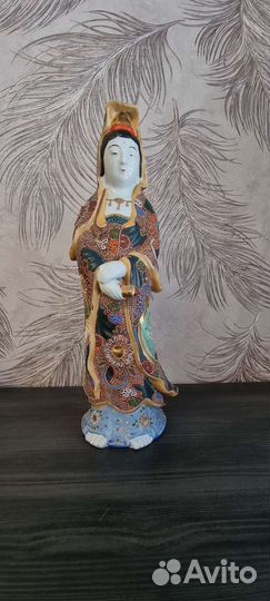 Статуэтка Богиня Канон, фарфор, Сацума