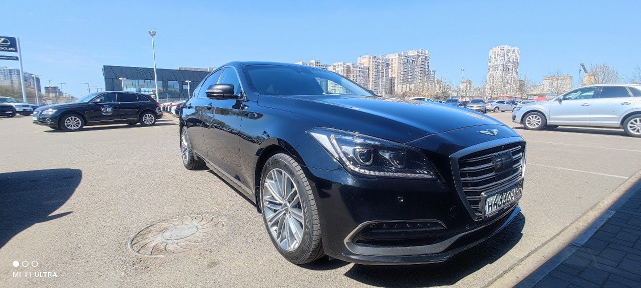 Genesis G80: фото из отзыва
