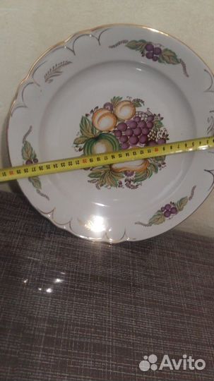 Посуда - тарелка -блюдо, и форма для заливного