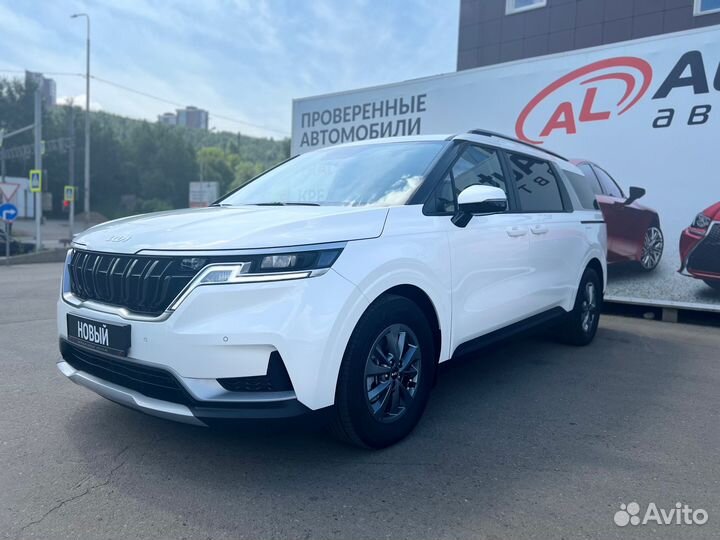 Kia Carnival 2.2 AT, 2022, 1 км