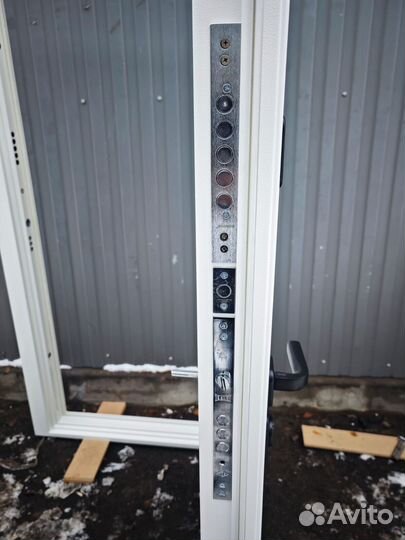 Дверь входная металлическая от производителя