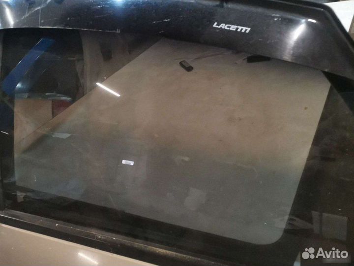 Стекло Chevrolet Lacetti