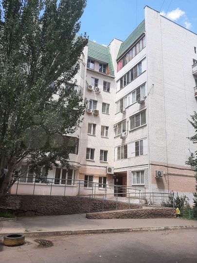 2-к. квартира, 64 м², 4/6 эт.