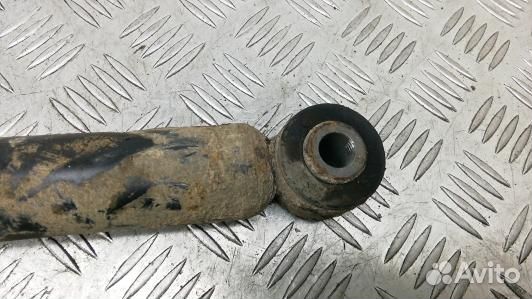 Амортизатор задней балки nissan note E11 (4BN23LX0