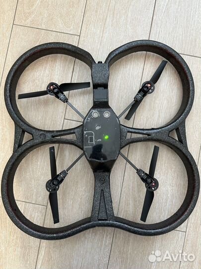 Квадрокоптер Parrot AR.Drone 2.0 Power edition
