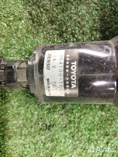 Насос антифриза дополнительный Lexus RX 2 064100-1