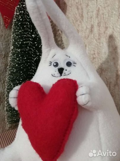 Игрушка Заяц с сердцем HandMade