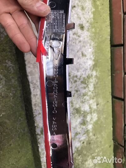 Молдинг бампера хром