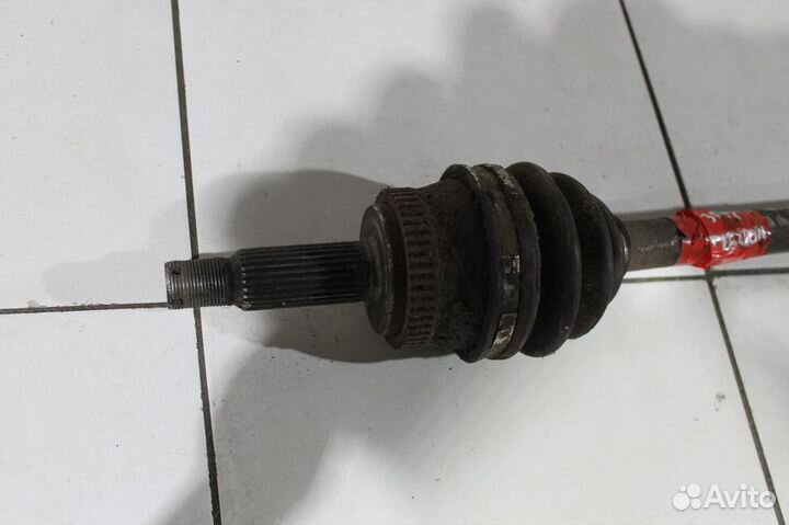 Полуось задняя передняя Hyundai Tucson 2004-2010