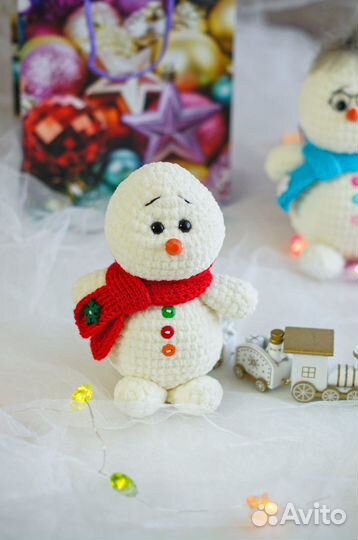 Снеговик из плюшевой пряжи