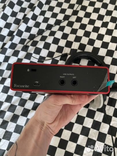 Наушники + звуковая карта