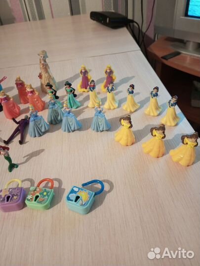 Киндер игрушки