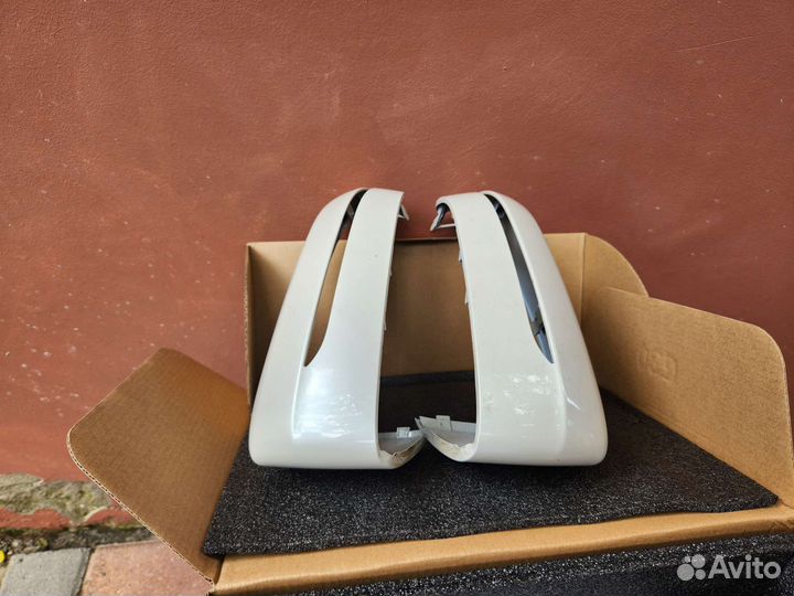 Накладки на зеркала bmw g30