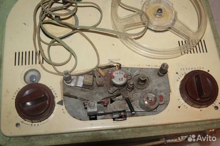 Магнитофон Чайка