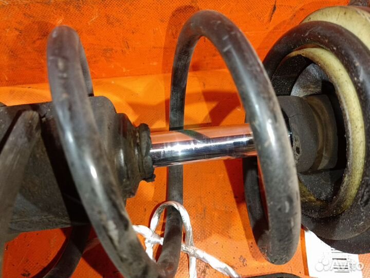 Стойка Nissan March AK12 (Переднее)