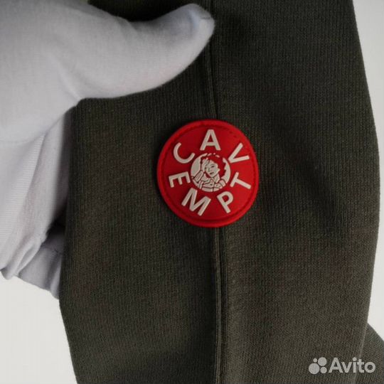 Зипка Cav Empt темно-зеленая