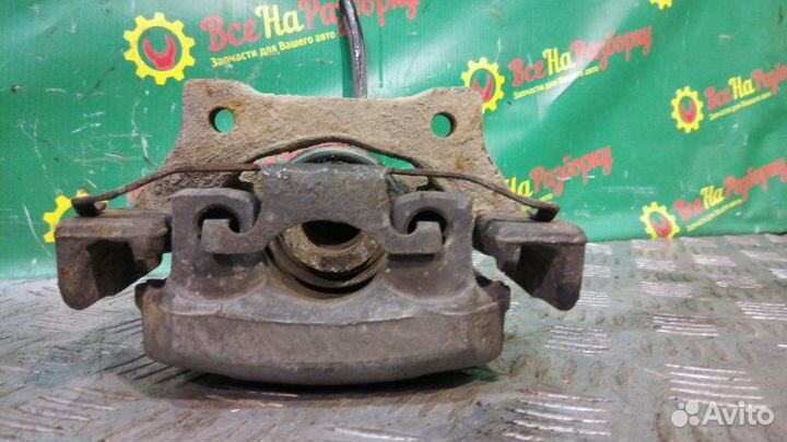 Суппорт задний правый Bmw E39 седан 2.5