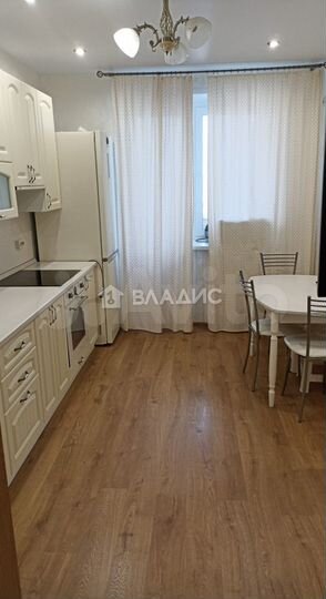 3-к. квартира, 81 м², 14/16 эт.