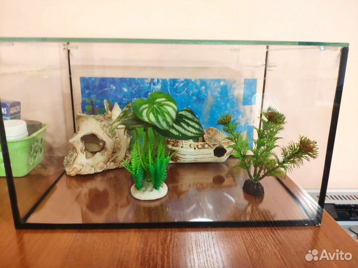 Аквариум для рыбок б/у