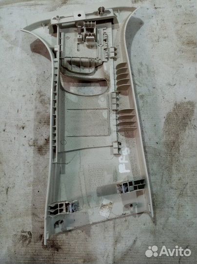 Обшивка стойки левая Ford Focus III 1.6 2012