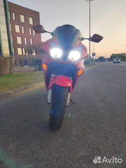 Honda Vfr 800