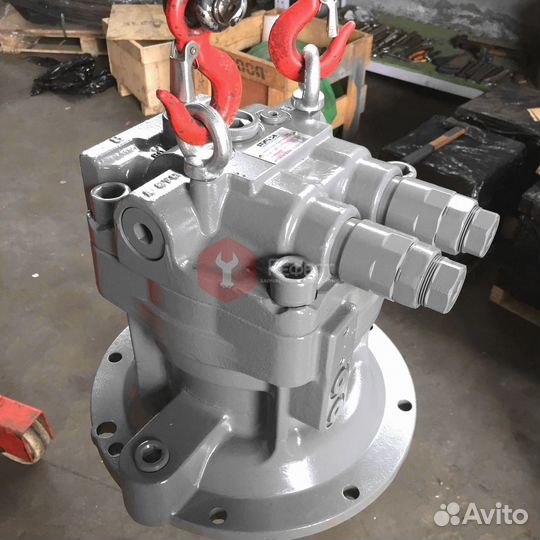 Гидромотор редуктора поворота ZX200-3G 4398514