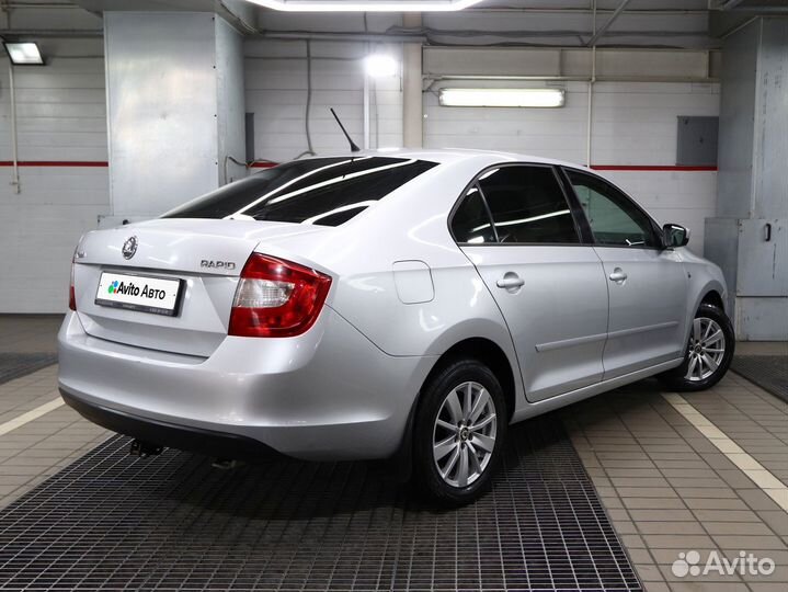 Skoda Rapid 1.6 AT, 2014, 187 000 км