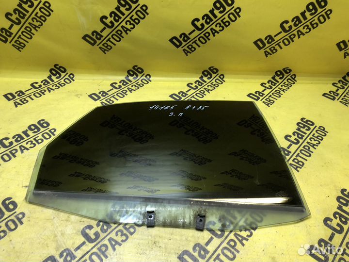 Заднее правое стекло Audi A4 B5 Ауди А4 Б5