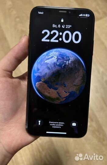 Телефон iPhone XS
