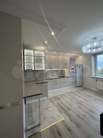 3-к. квартира, 100 м², 4/12 эт.
