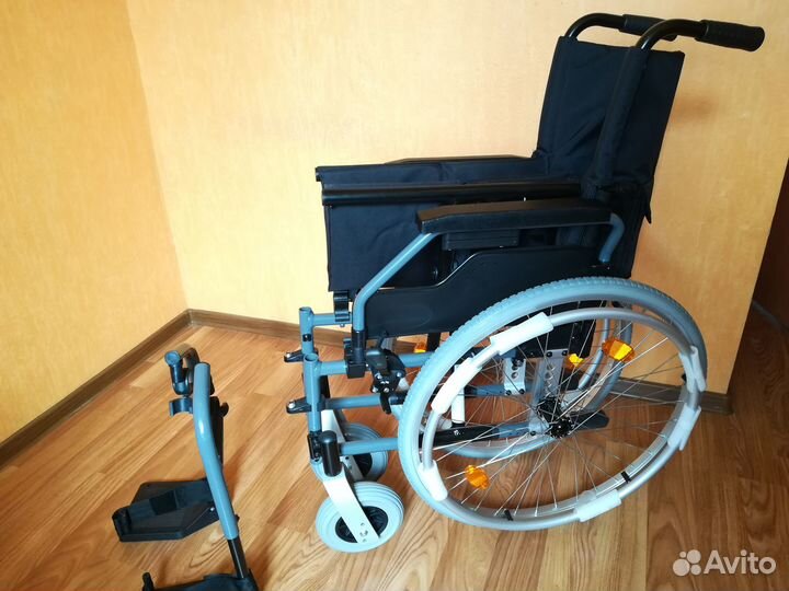 Инвалидная коляска Ortonica delux 590