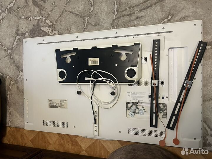 LCD36” -65” Phillips 46PFL7007T (LED-тв)