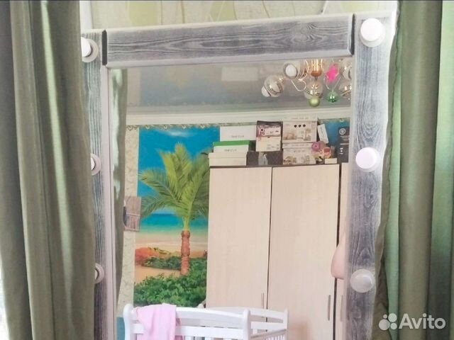 Гримерное зеркало с лампочками во весь рост