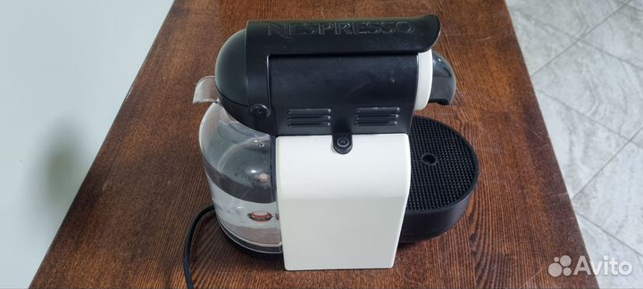 Капсульная кофемашина delonghi nespresso