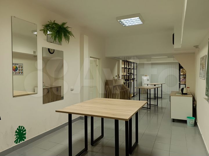 Свободного назначения, 50 м²