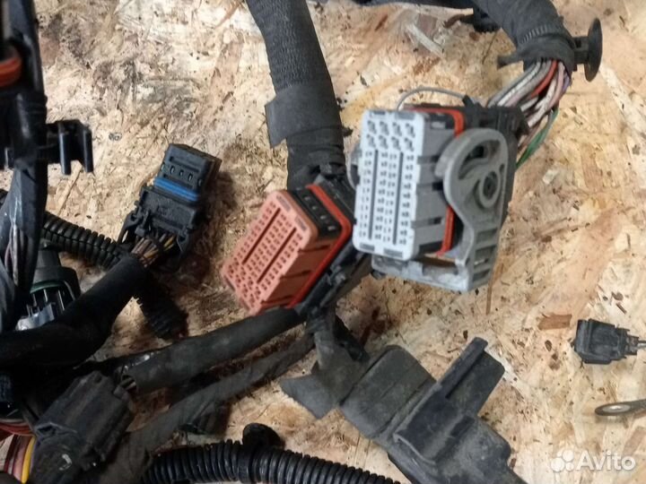 Проводка двс Renault fluence АКПП 2.0