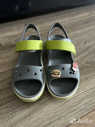 Сандали crocs