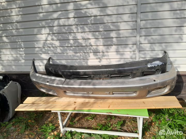 Бампер передний Toyota Land Cruiser 100