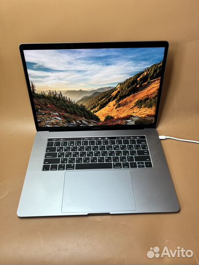 Apple macbook pro 15 2019 i9/500/126 циклов