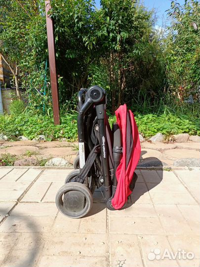 Прогулочная коляска Mountain buggy Nano