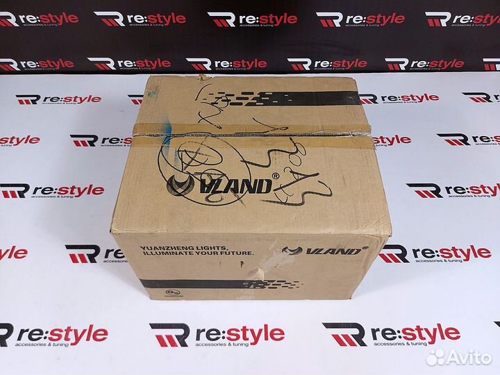 Стопы Toyota Land Cruiser 200 08-15г Ст 16г