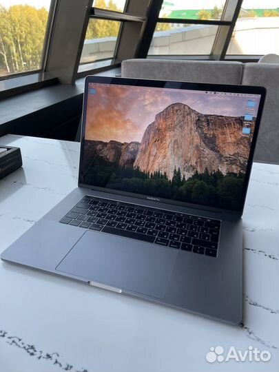 Macbook pro 15-inch, 2017, monterey